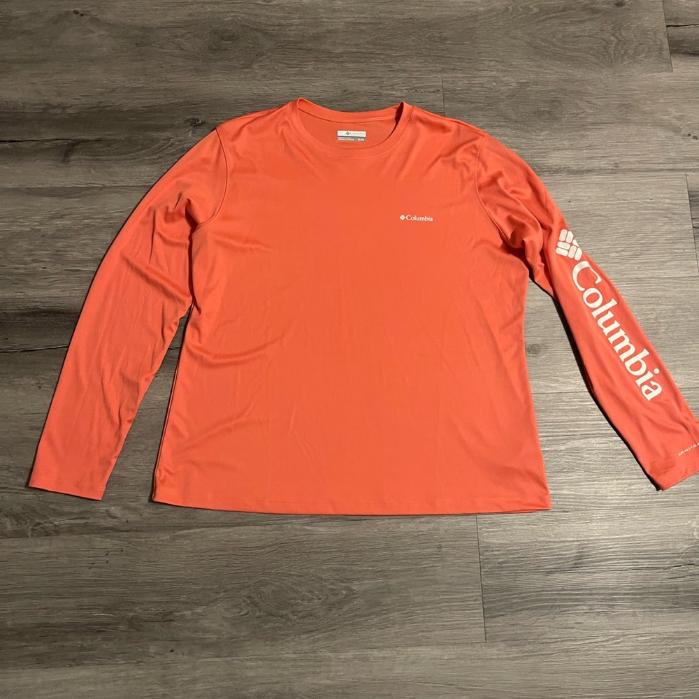 Columbia Men's XL Deep Salmon Athletic Moisture-Wicking Long Sleeve Shirt